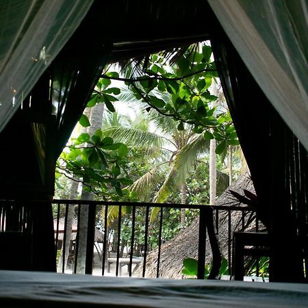 Los Hermanos Beach Hostal Гуачака Экстерьер фото