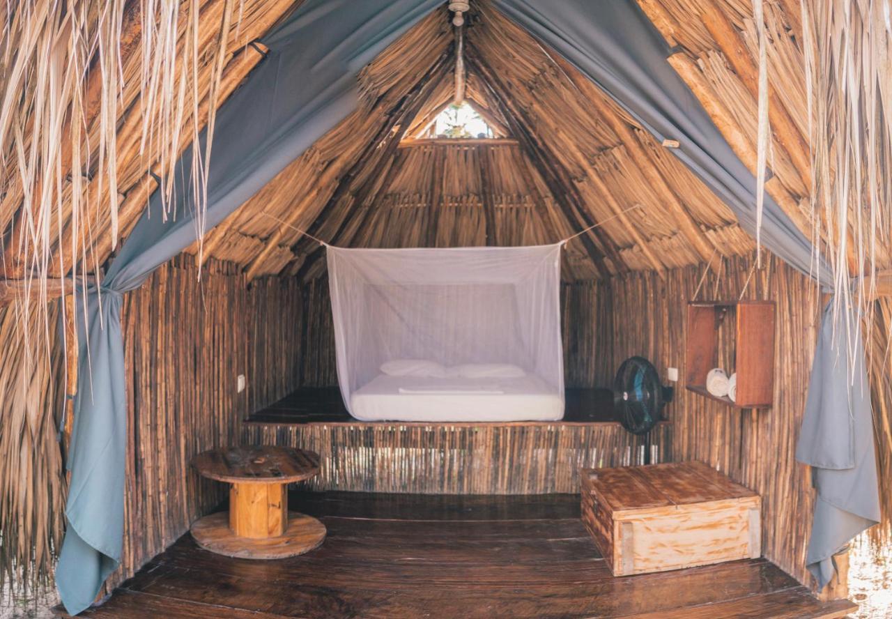 Los Hermanos Beach Hostal Гуачака Экстерьер фото